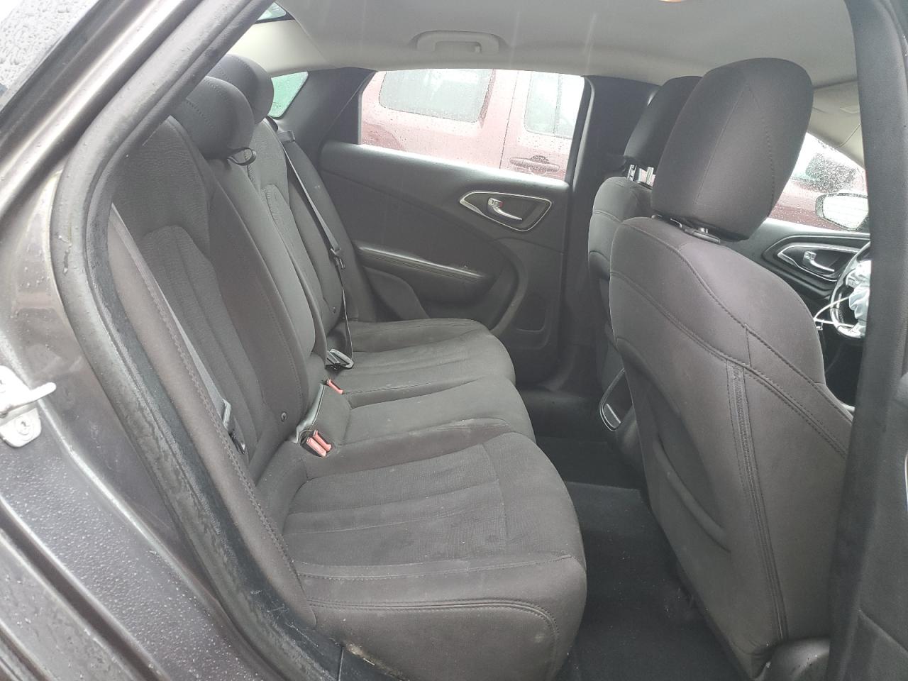 2015 Chrysler 200 Limited VIN: 1C3CCCAB5FN539526 Lot: 81464145