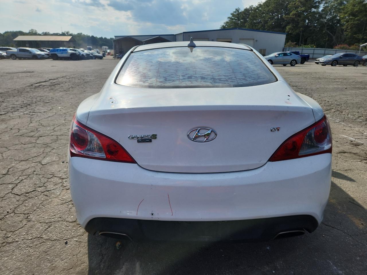 2010 Hyundai Genesis Coupe 2.0T VIN: KMHHT6KD1AU011608 Lot: 82079135