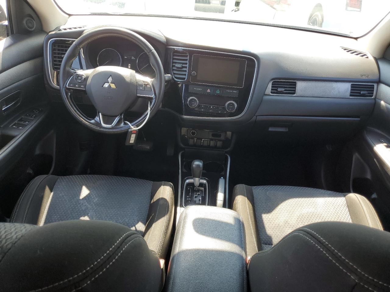 2018 Mitsubishi Outlander Se VIN: JA4AD3A37JZ063915 Lot: 80669515