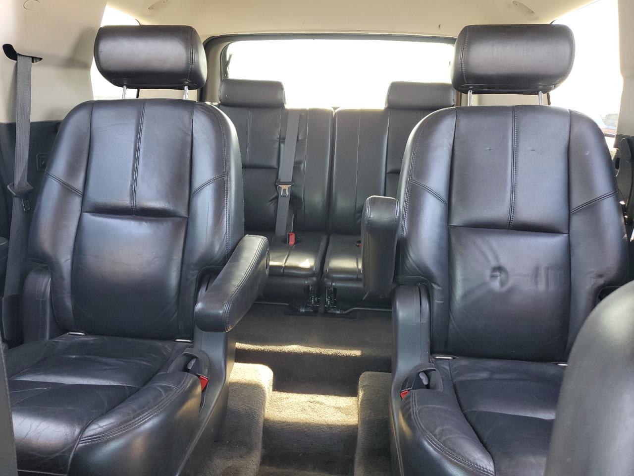 2008 GMC Yukon Denali VIN: 1GKFK63818J120554 Lot: 84055935