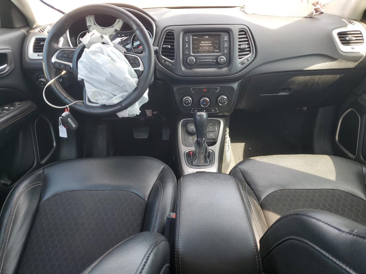 2018 Jeep Compass Latitude VIN: 3C4NJDBB8JT349470 Lot: 80214895