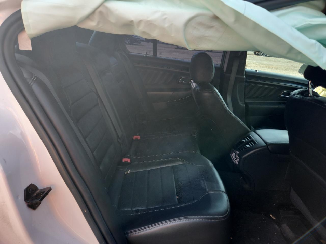 2015 Ford Taurus Sho VIN: 1FAHP2KT4FG186682 Lot: 70457895