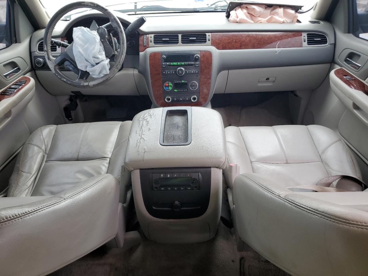 2009 Chevrolet Tahoe C1500 Lt VIN: 1GNEC23369R192653 Lot: 81782885