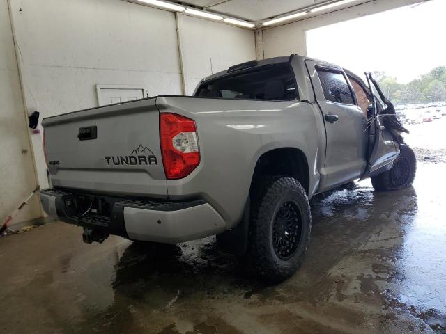 TOYOTA TUNDRA 2019 Srebrny