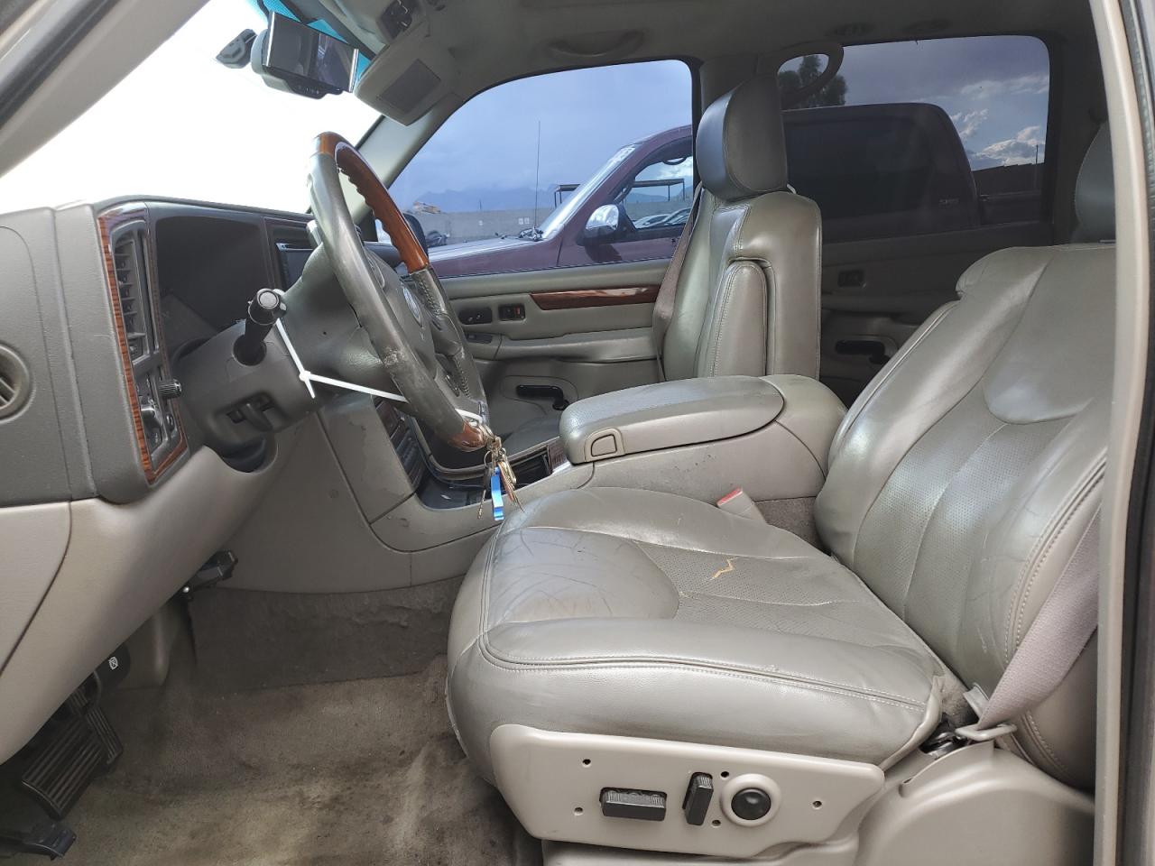 2004 Cadillac Escalade Esv VIN: 3GYFK66N14G247145 Lot: 82083075