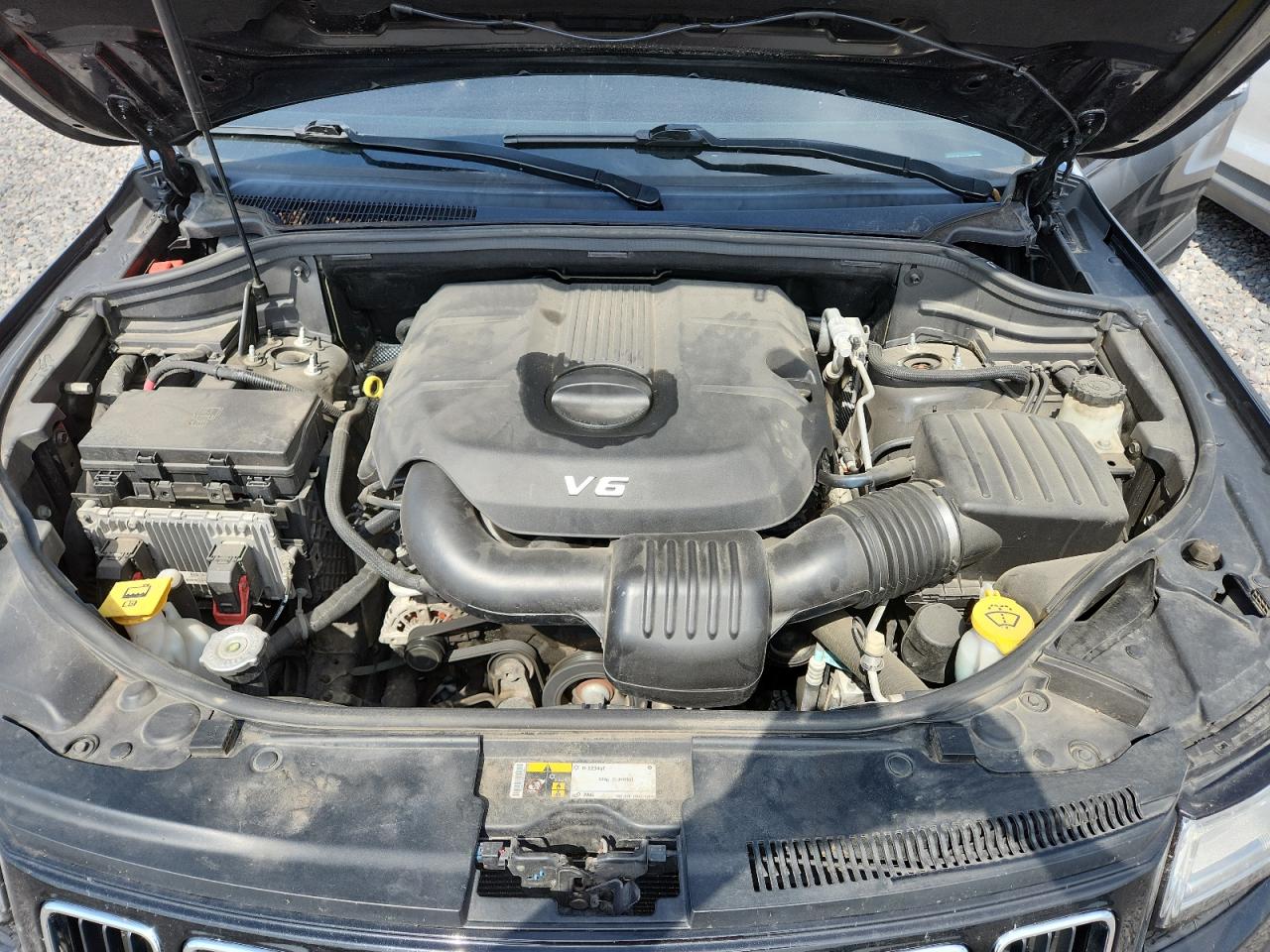 2015 Jeep Grand Cherokee Limited VIN: 1C4RJFBG4FC732379 Lot: 80749285