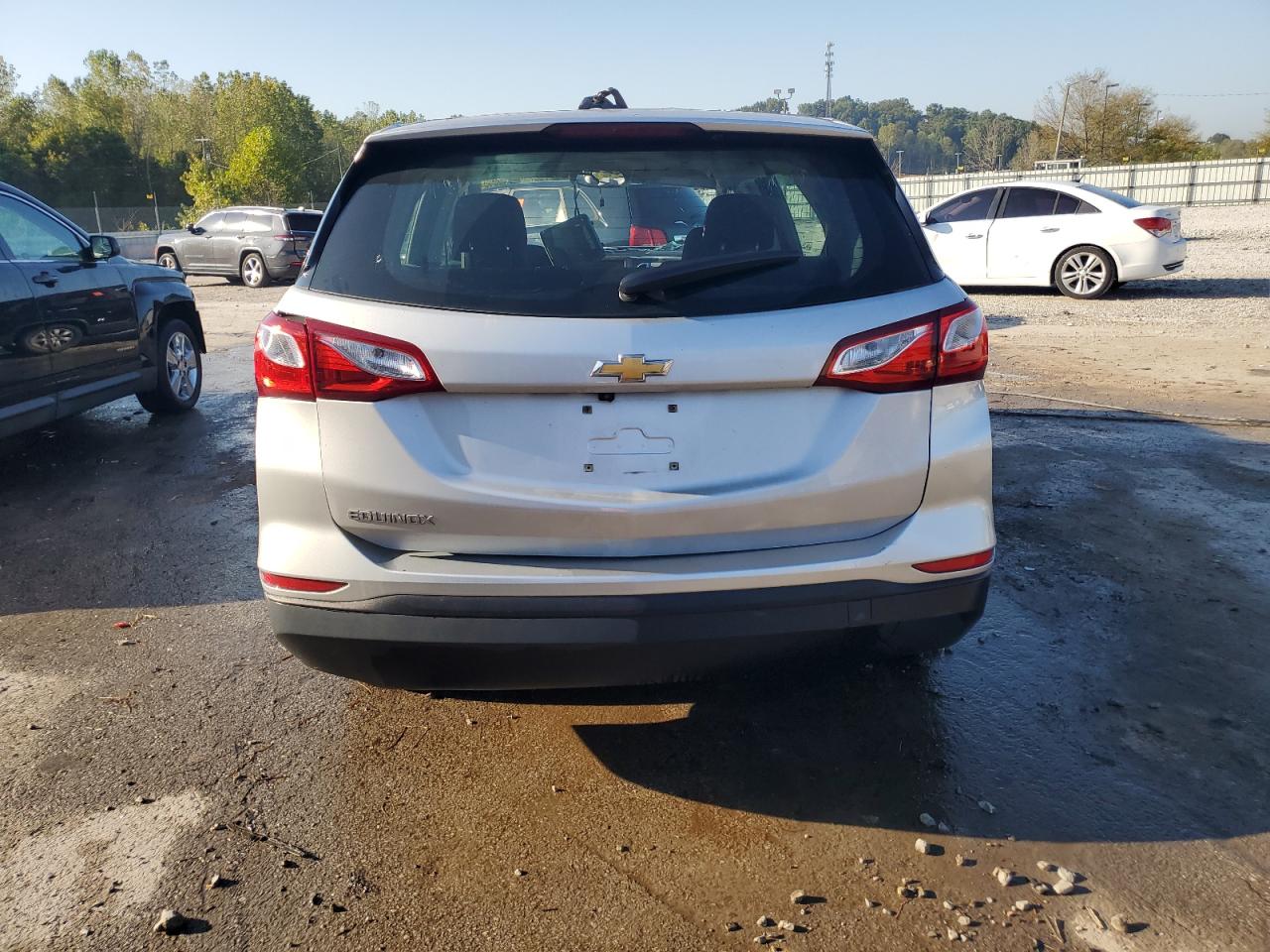 2020 Chevrolet Equinox Ls VIN: 3GNAXHEV3LS578536 Lot: 84410285