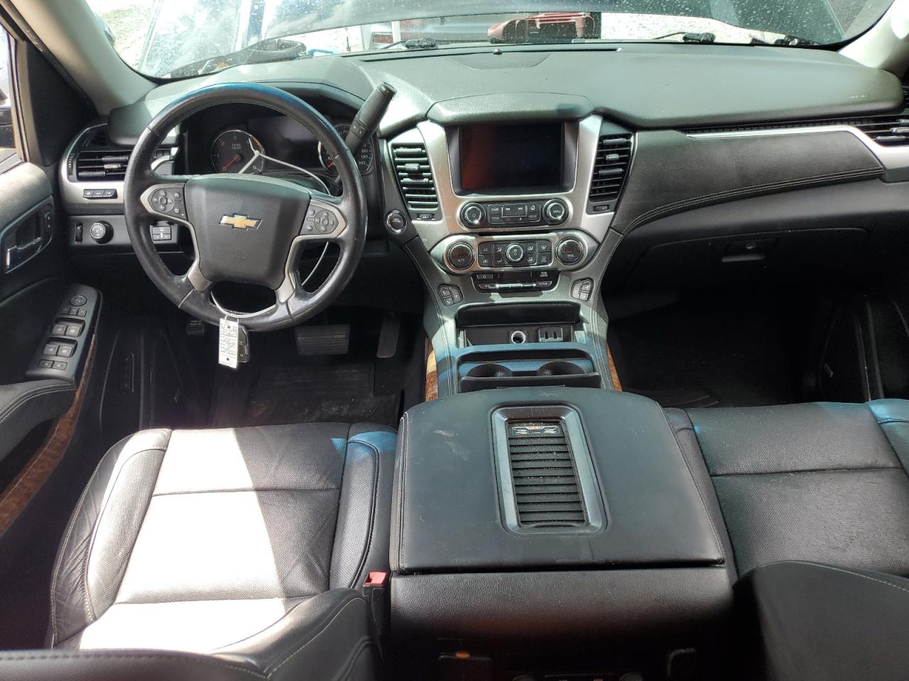 2019 Chevrolet Tahoe C1500 Premier VIN: 1GNSCCKJ5KR244708 Lot: 81009195