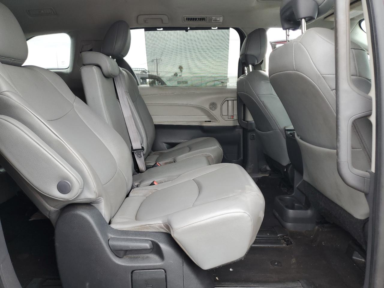 2022 Toyota Sienna Xle VIN: 5TDJRKEC4NS077807 Lot: 81868585