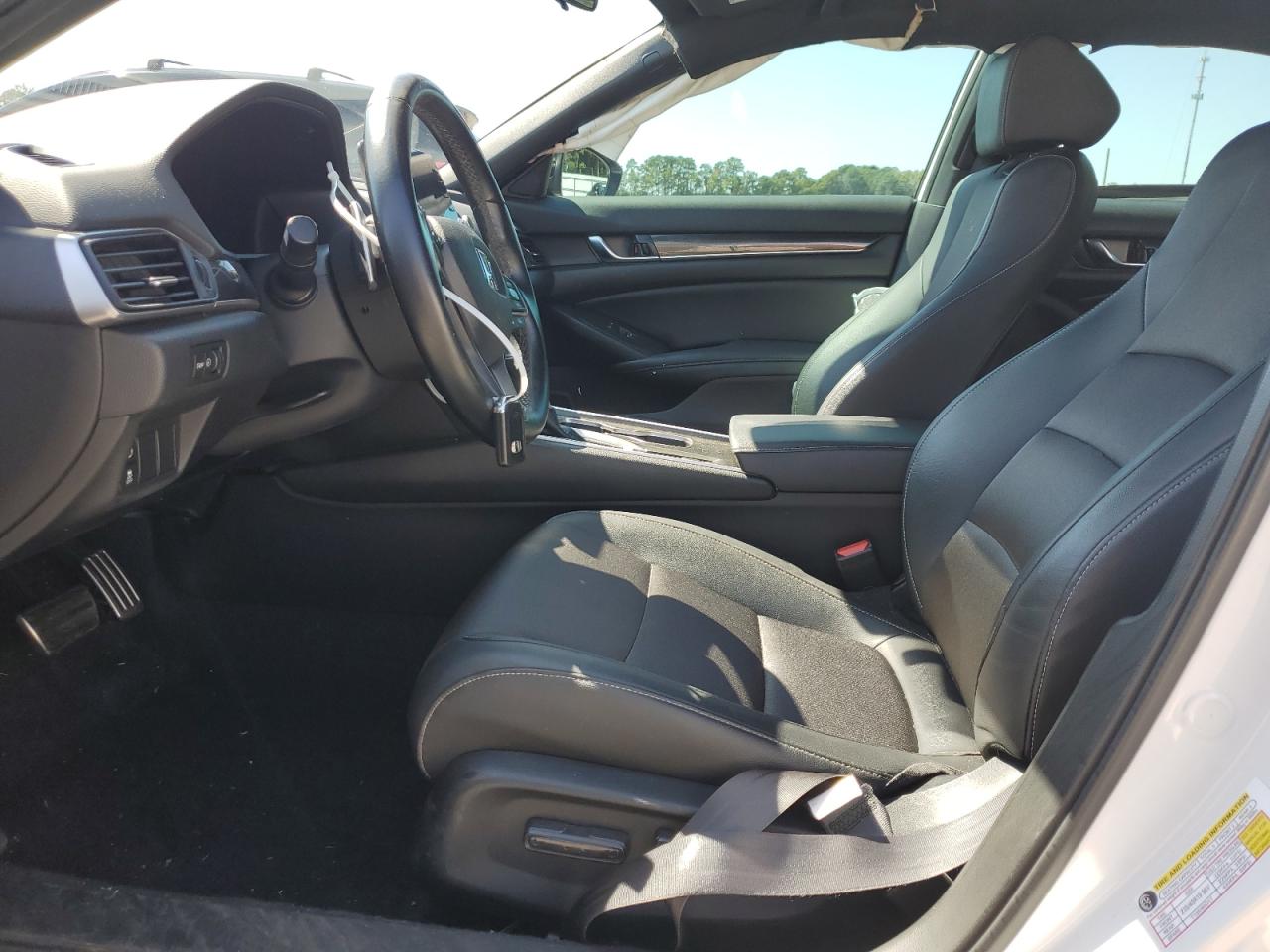 2022 Honda Accord Sport VIN: 1HGCV1F30NA037400 Lot: 71930075