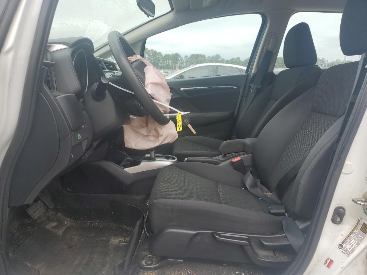 2015 Honda Fit Lx VIN: 3HGGK5H5XFM774091 Lot: 80133745