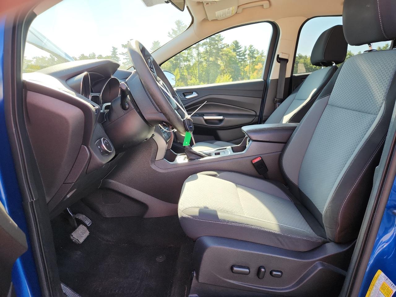 2017 Ford Escape Se VIN: 1FMCU9G90HUD97493 Lot: 81301655