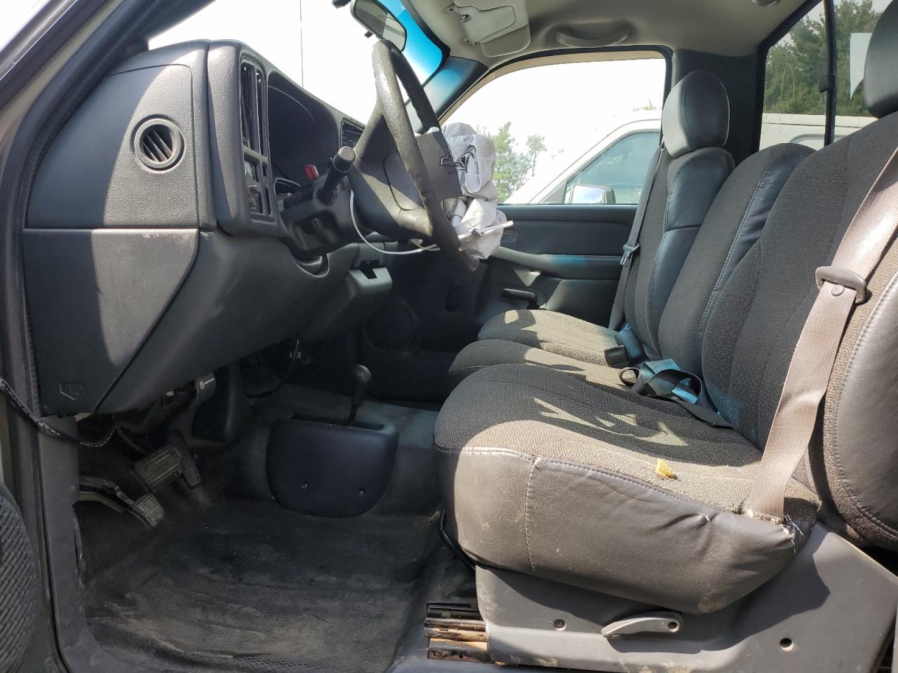 2000 Chevrolet Silverado K1500 VIN: 1GCEK14W8YE333596 Lot: 80304555