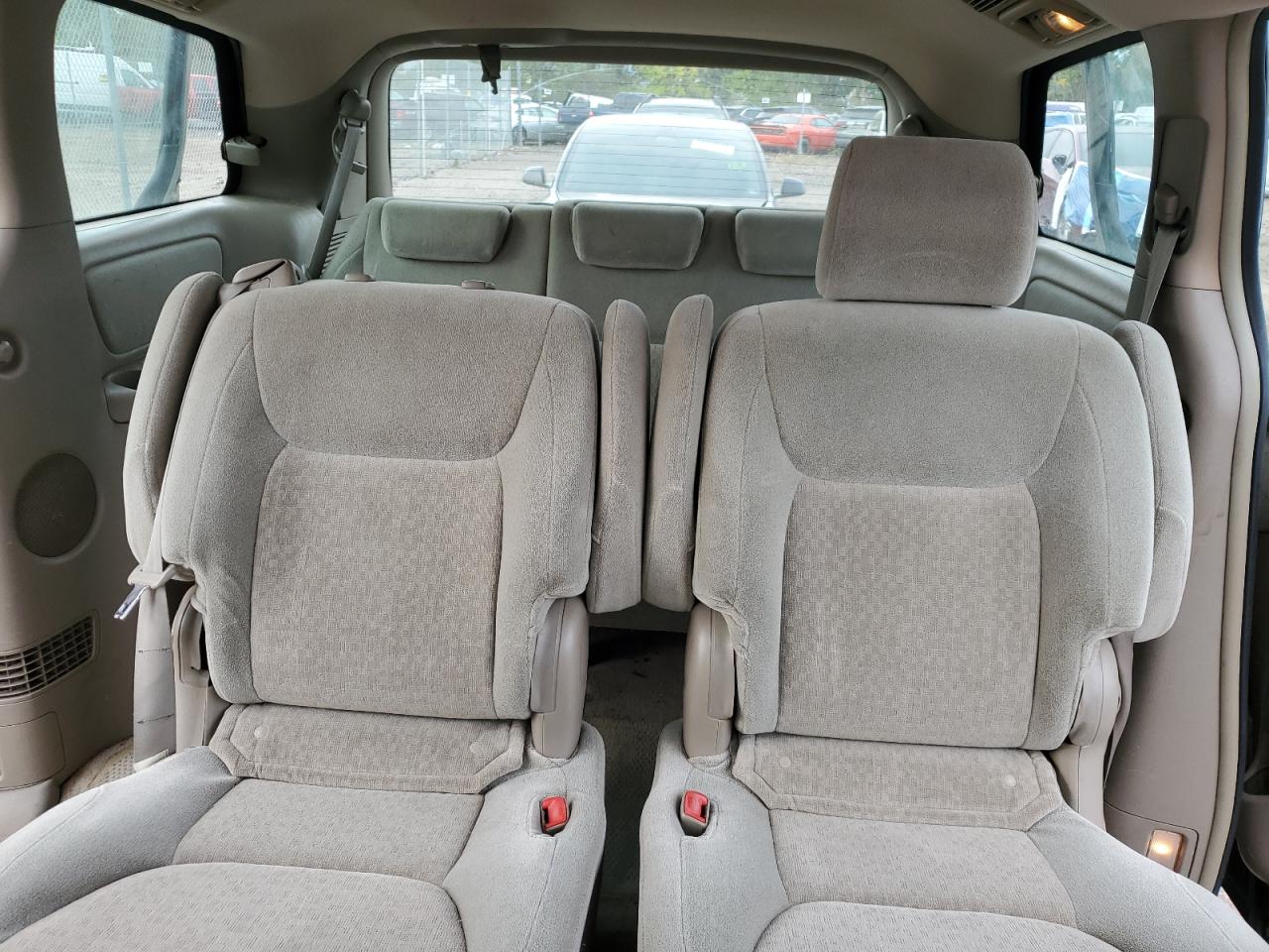 2005 Toyota Sienna Ce VIN: 5TDZA23C45S301302 Lot: 80867375