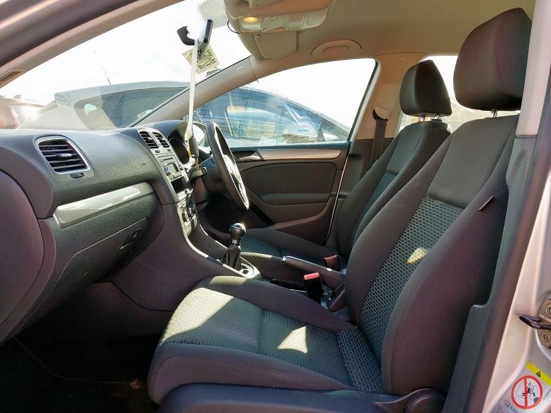 2011 VOLKSWAGEN GOLF S TSI 