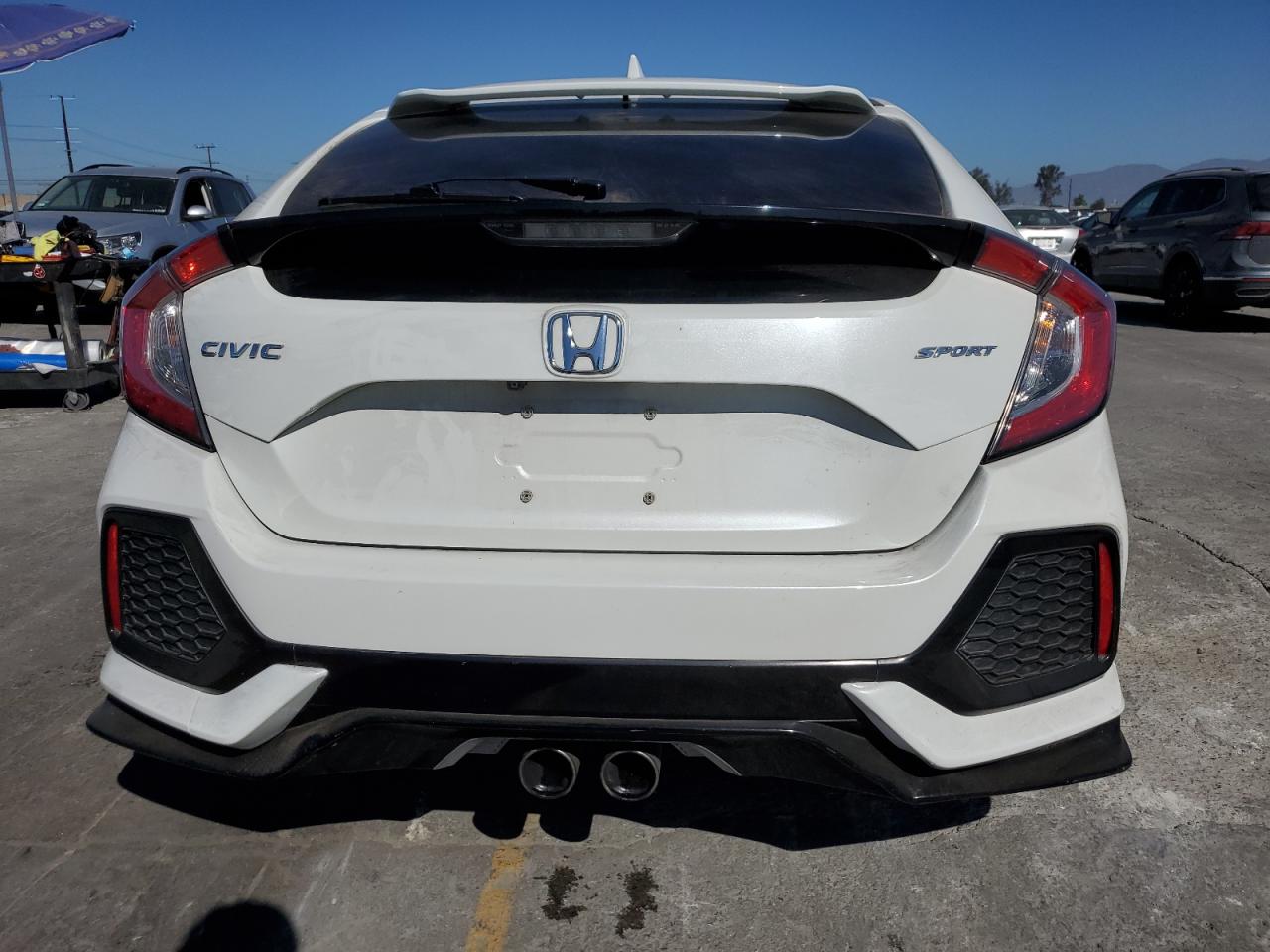 2018 Honda Civic Sport VIN: SHHFK7H41JU407685 Lot: 71864055