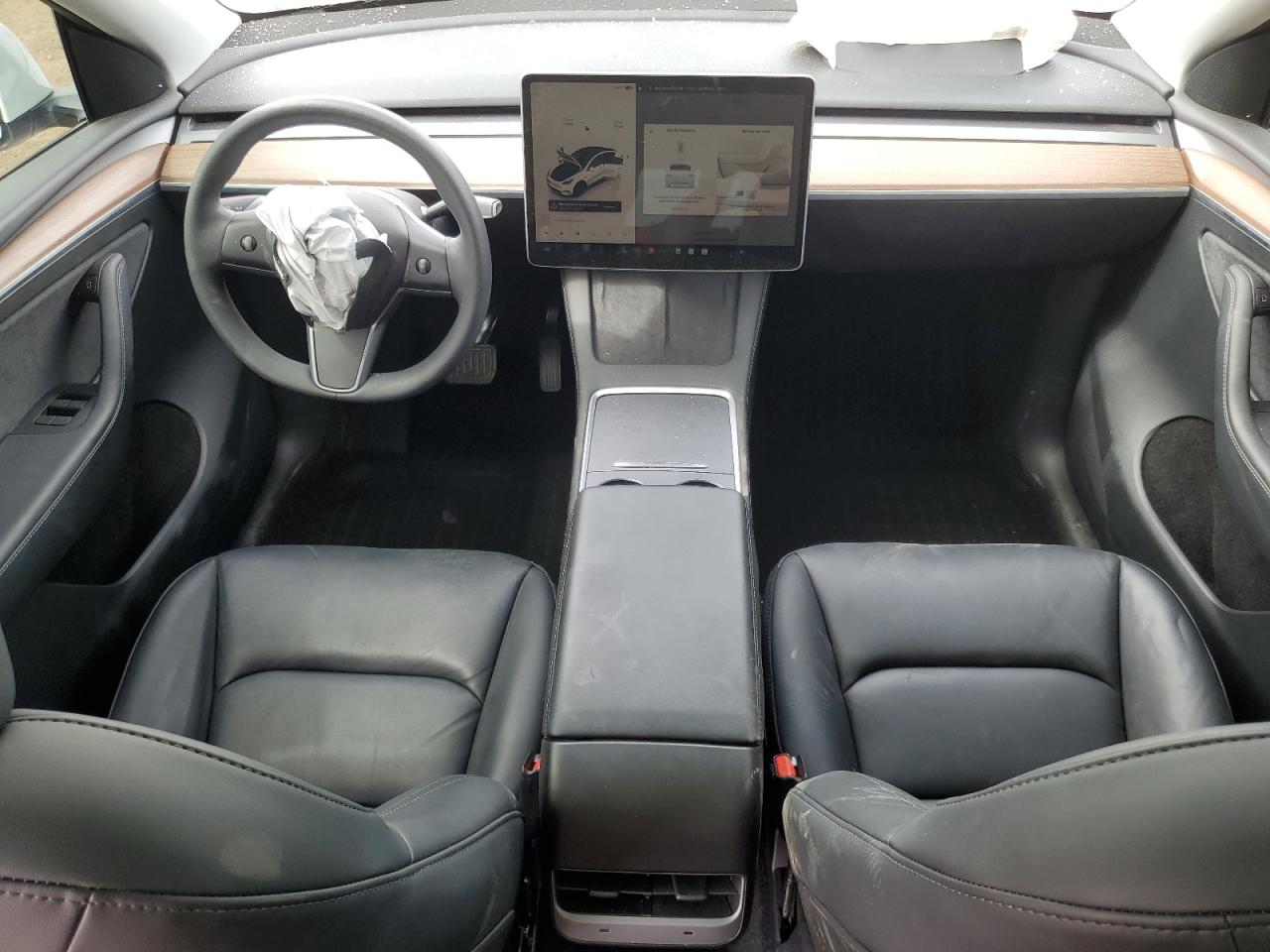 2024 Tesla Model Y VIN: 7SAYGDEE8RF205643 Lot: 80568525