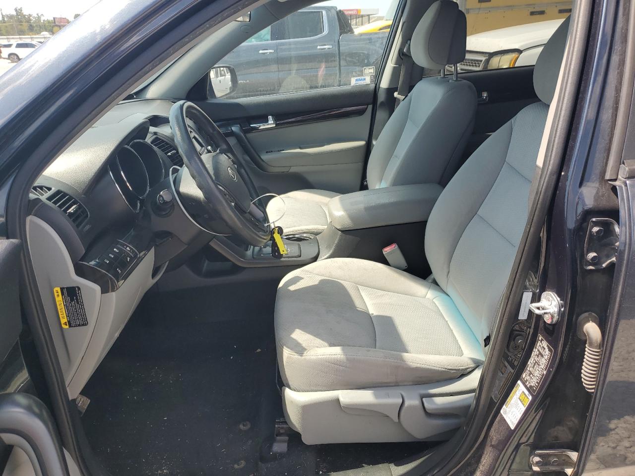 2012 Kia Sorento Base VIN: 5XYKTDA25CG241607 Lot: 71254915