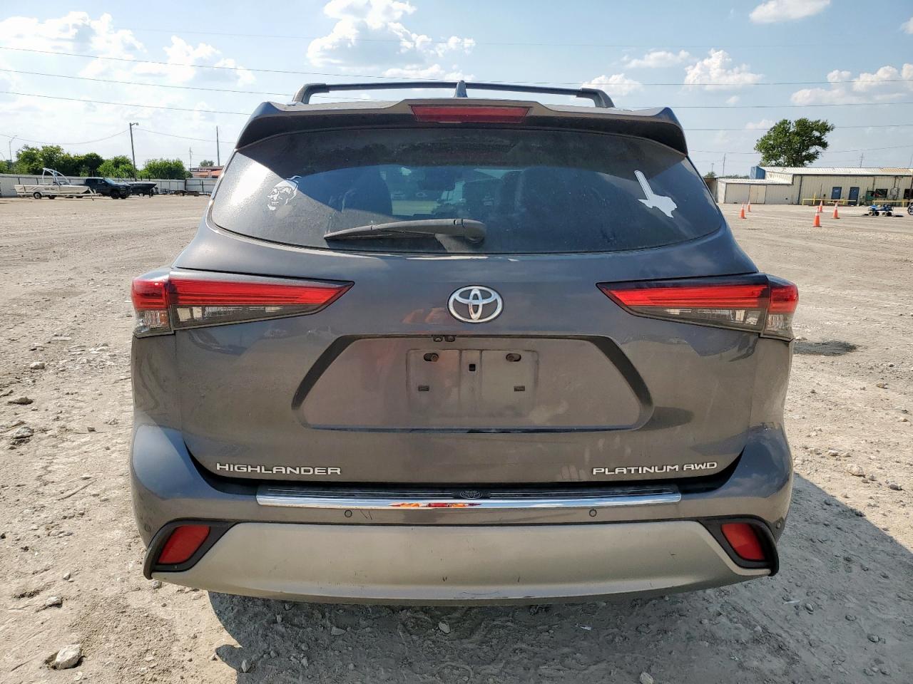 2021 Toyota Highlander Platinum VIN: 5TDFZRBH1MS093623 Lot: 80934895