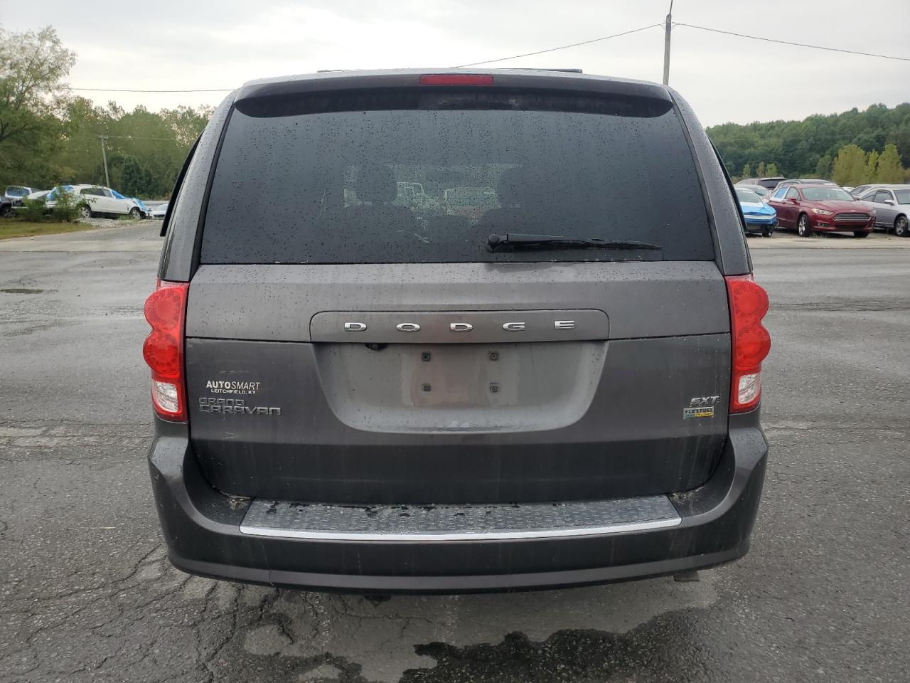 2017 Dodge Grand Caravan Sxt VIN: 2C4RDGCG2HR694088 Lot: 81591695