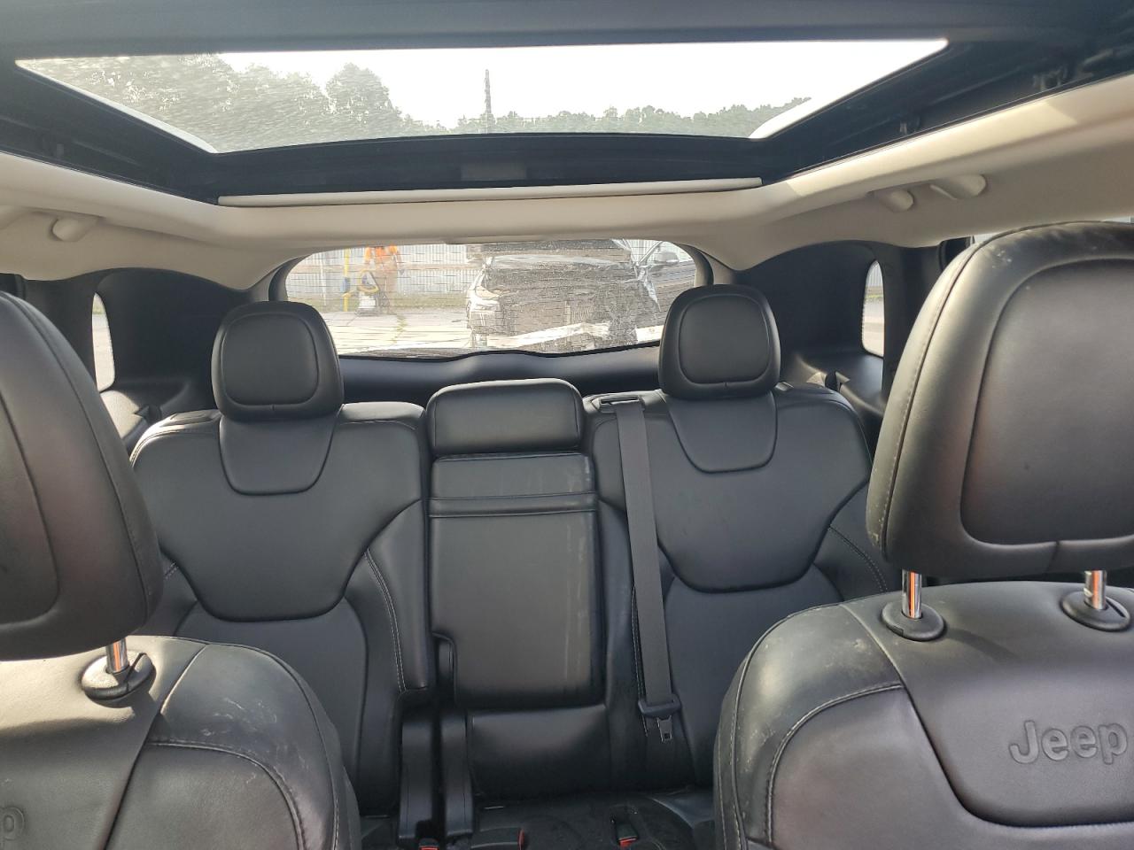 2015 Jeep Cherokee Limited VIN: 1C4PJMDSXFW698511 Lot: 71165745