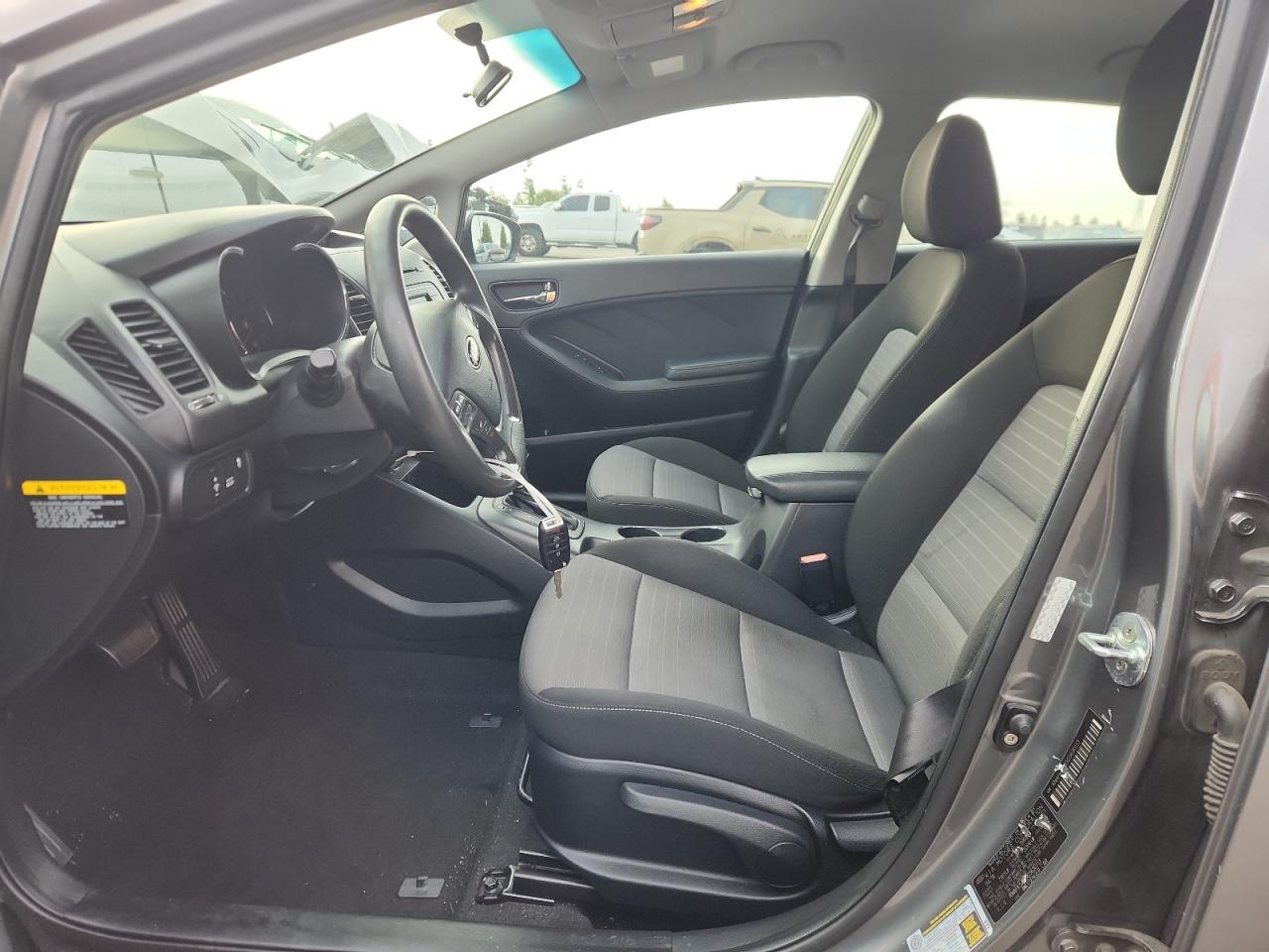 2016 Kia Forte Lx VIN: KNAFK5A85G5630113 Lot: 81524575