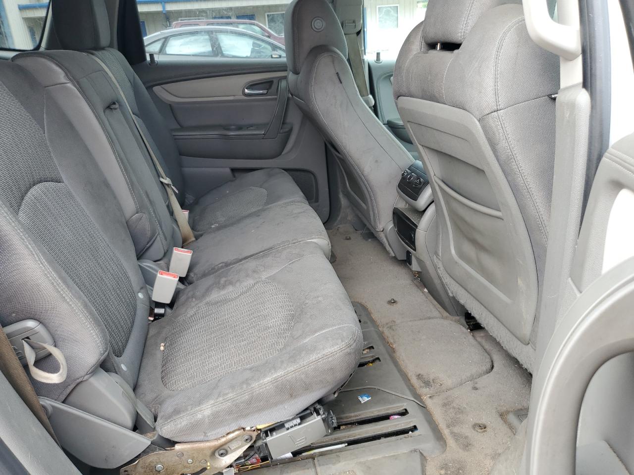 2016 Chevrolet Traverse Ls VIN: 1GNKVFKD7GJ132987 Lot: 83955185