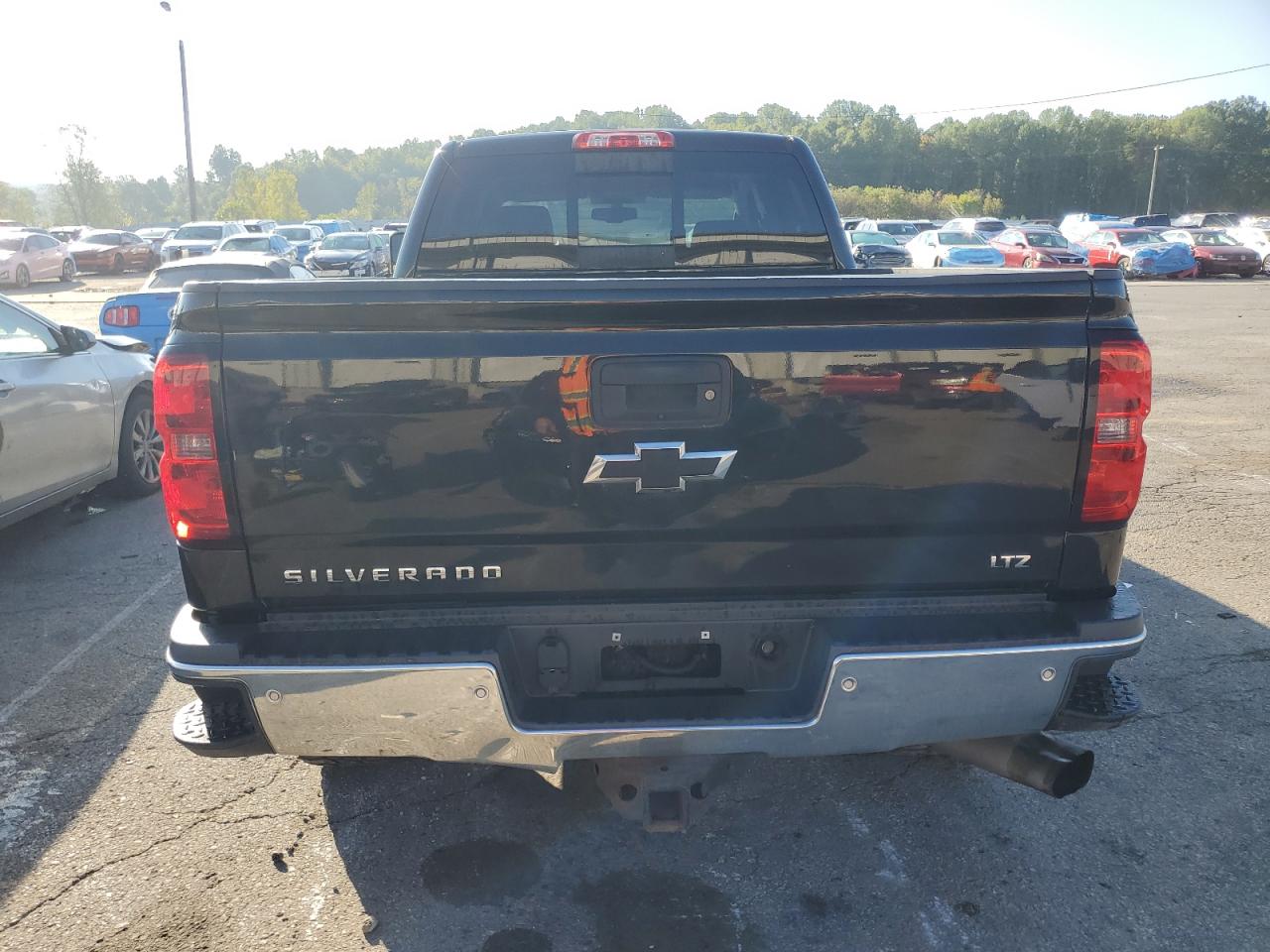 2016 Chevrolet Silverado K2500 Heavy Duty Ltz VIN: 1GC1KWE80GF143005 Lot: 83998185