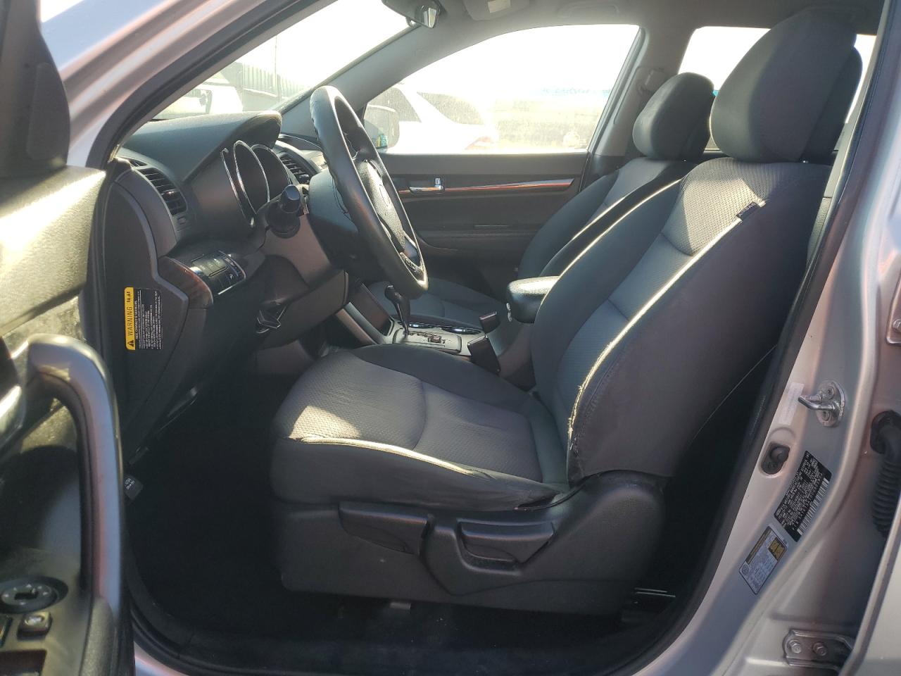 2012 Kia Sorento Base VIN: 5XYKT3A10CG301973 Lot: 70713075