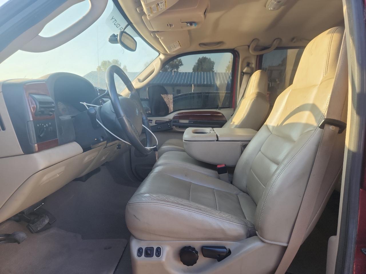 2005 Ford F350 Srw Super Duty VIN: 1FTWW31P05EA95000 Lot: 81824345