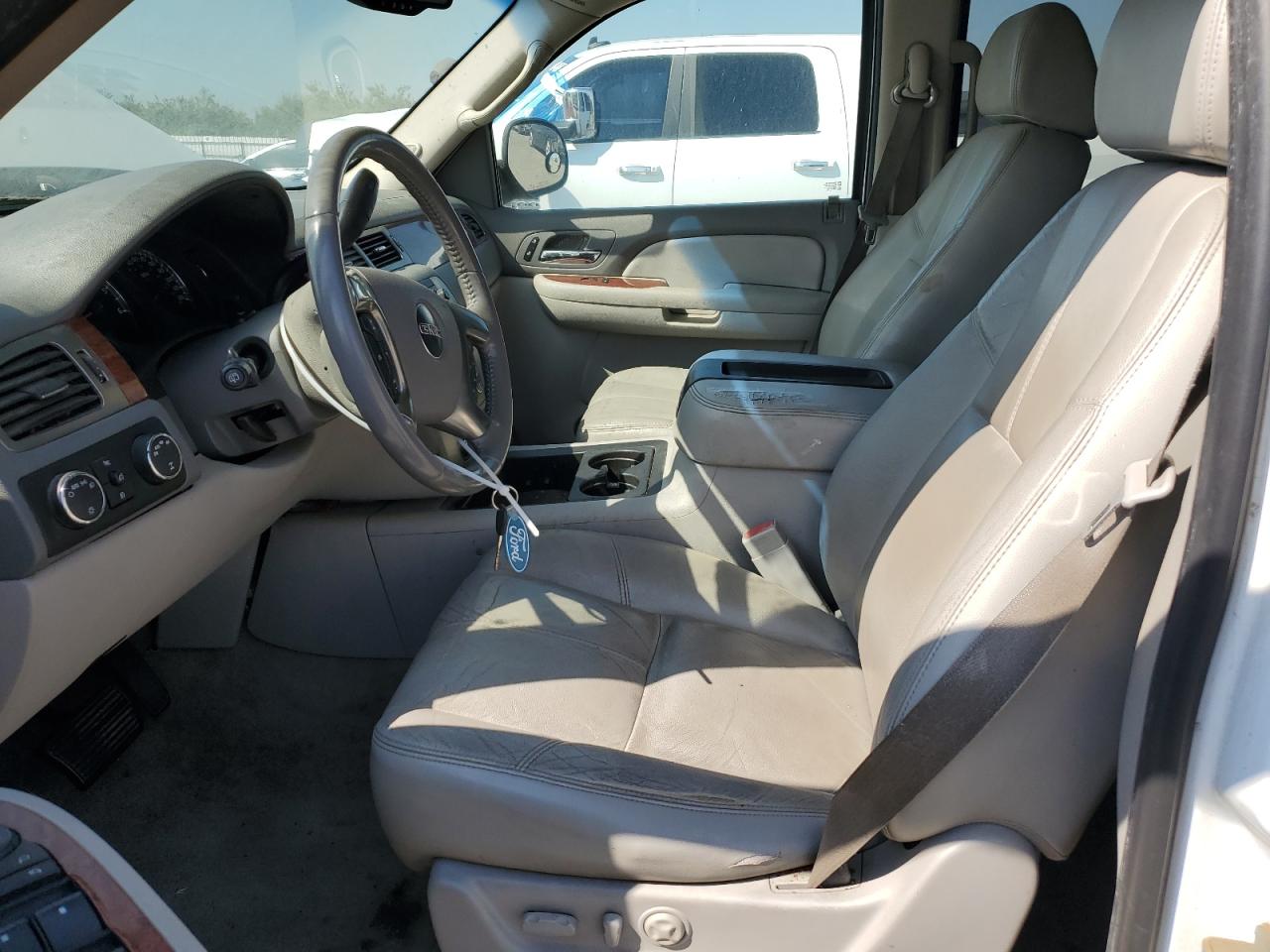 2007 GMC Yukon Xl K1500 VIN: 1GKFK16327J262025 Lot: 69991535