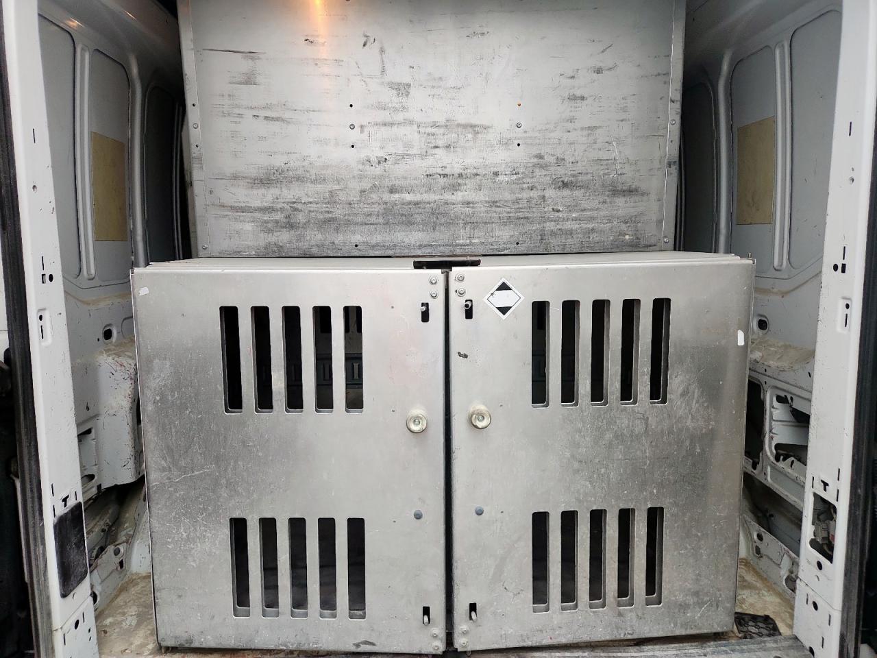 2016 Ford Transit T- - Semi Truck VIN: 1FTBW2CM7GKA08886 Lot: 82122365