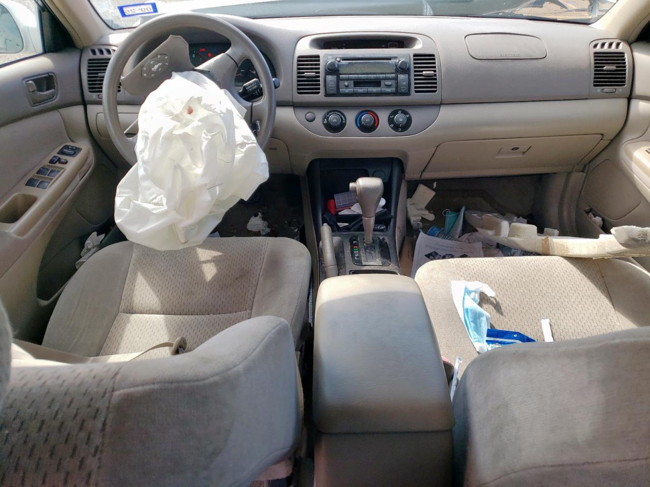 2004 Toyota Camry Le VIN: 4T1BE32K54U276386 Lot: 86698205