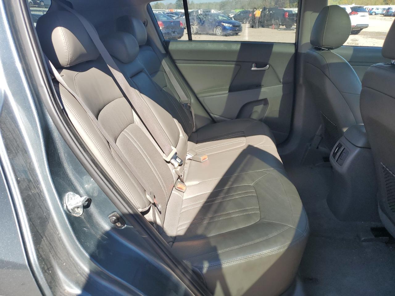 2015 Kia Sportage Ex VIN: KNDPC3AC8F7769765 Lot: 81887435
