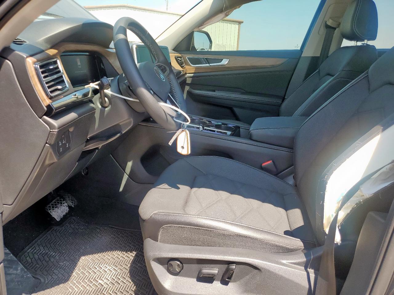 2024 Volkswagen Atlas Se VIN: 1V2JR2CA3RC608938 Lot: 71583975