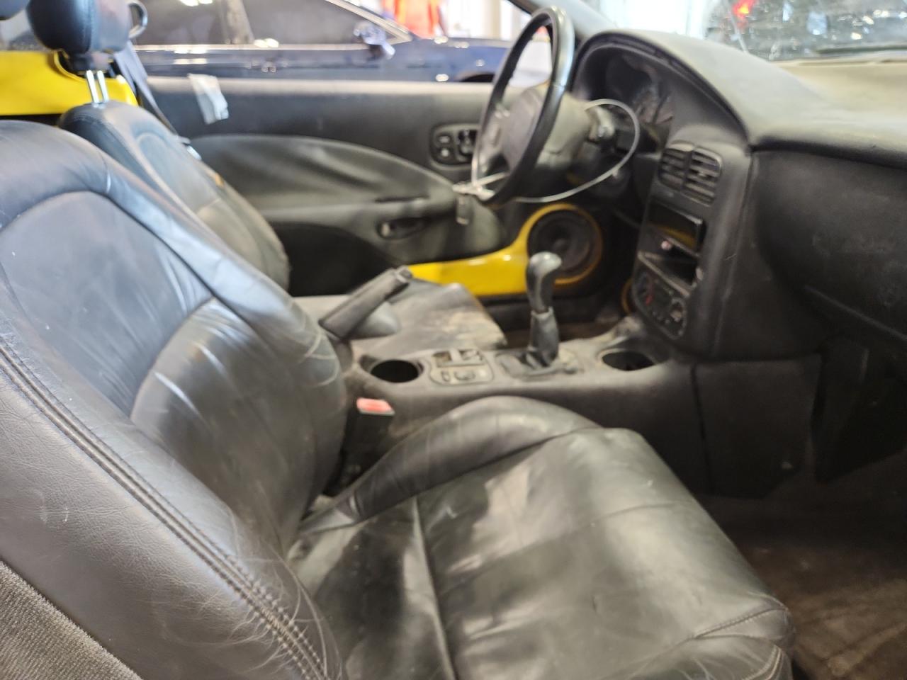 2001 Saturn Sc2 VIN: 1G8ZR14751Z333585 Lot: 81502625