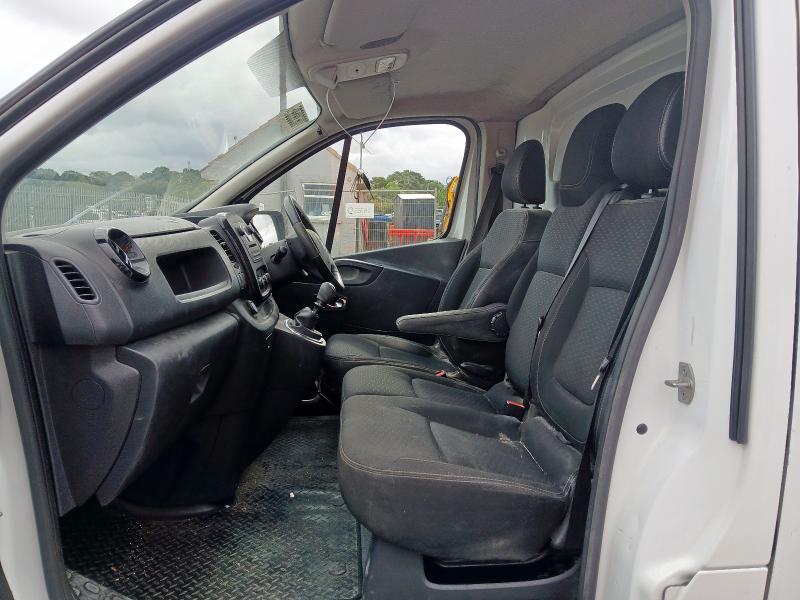 2016 VAUXHALL VIVARO SPORTIVE