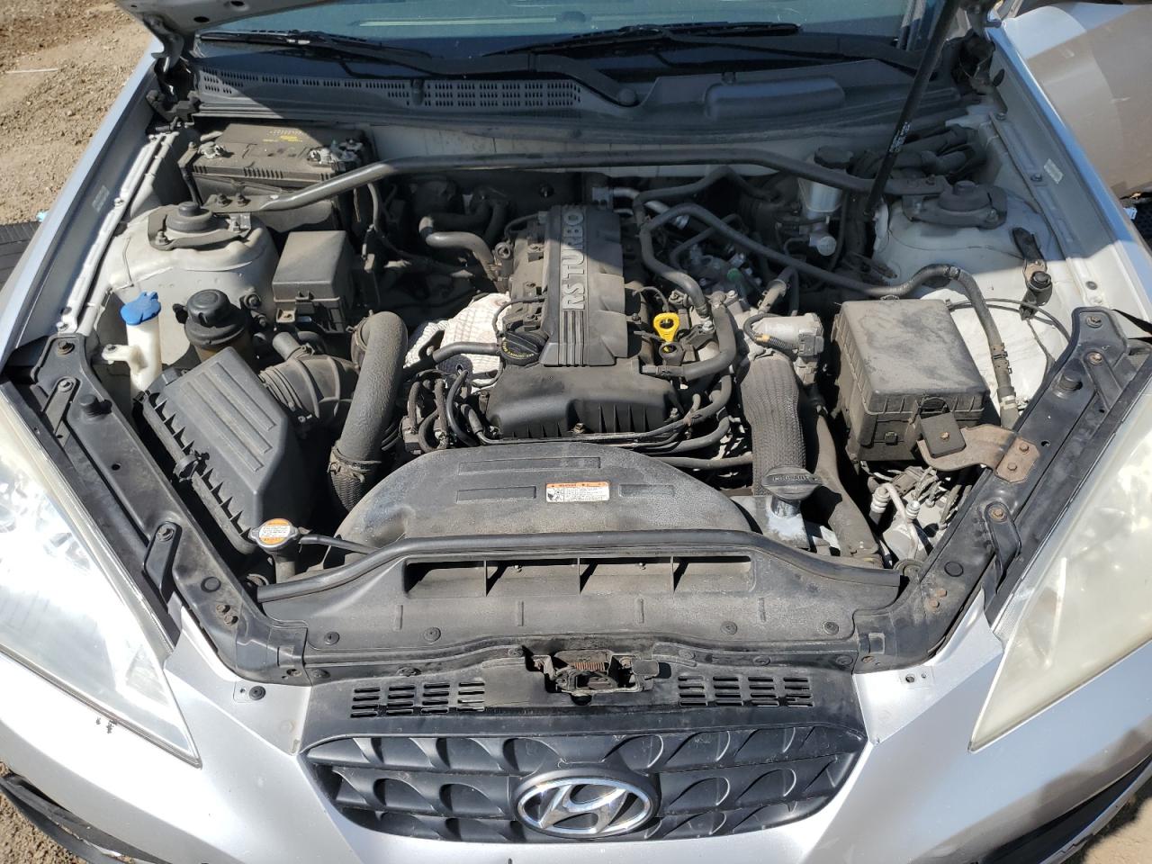 2011 Hyundai Genesis Coupe 2.0T VIN: KMHHT6KD4BU043860 Lot: 71284105