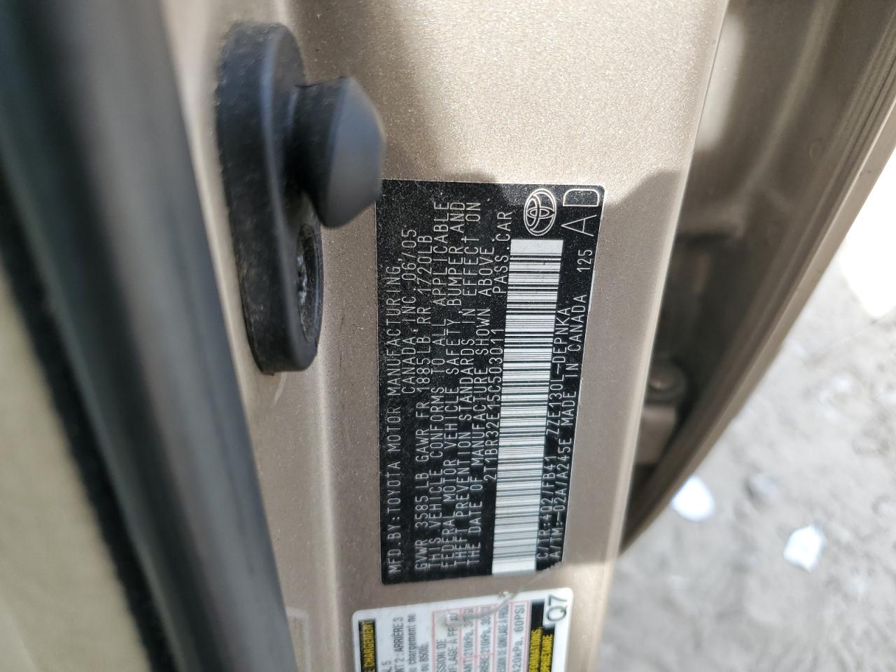 2005 Toyota Corolla Ce VIN: 2T1BR32E15C503011 Lot: 84889165