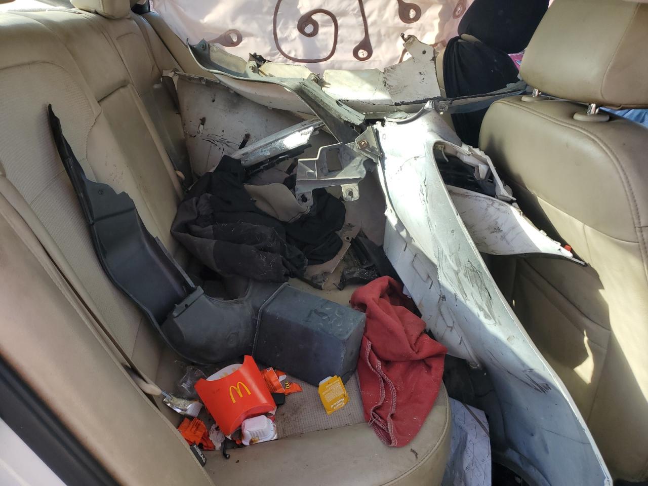 2014 Chevrolet Malibu 1Lt VIN: 1G11C5SL2EF303696 Lot: 82168605