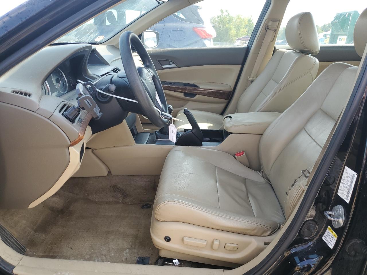 2010 Honda Accord Ex VIN: 1HGCP2E76AA085028 Lot: 81228115