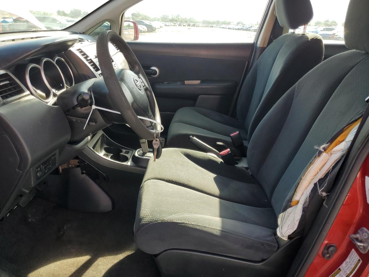 2011 Nissan Versa S VIN: 3N1BC1AP8BL423144 Lot: 81581905