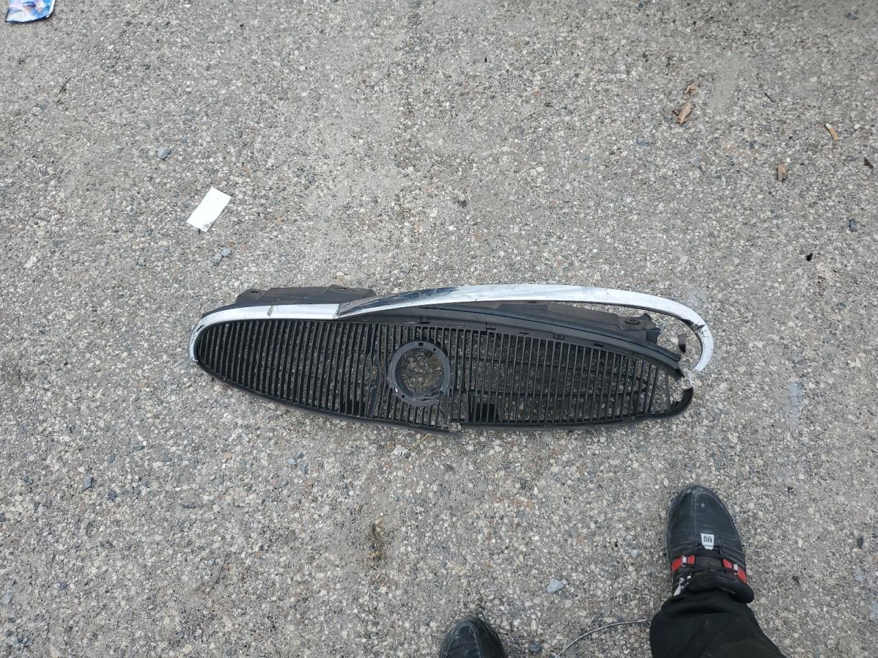 2005 Buick Lacrosse Cxl VIN: 2G4WD562551245551 Lot: 81209545