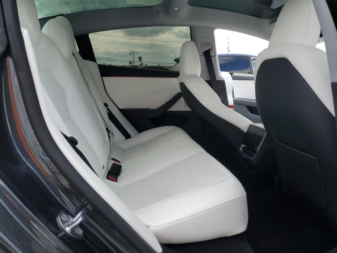 2025 Tesla Model 3 VIN: 5YJ3E1EA4SF009438 Lot: 80820175