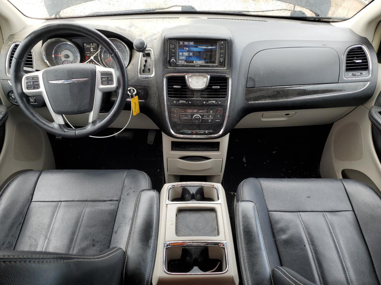 2016 Chrysler Town & Country Touring VIN: 2C4RC1BG2GR292913 Lot: 81461995