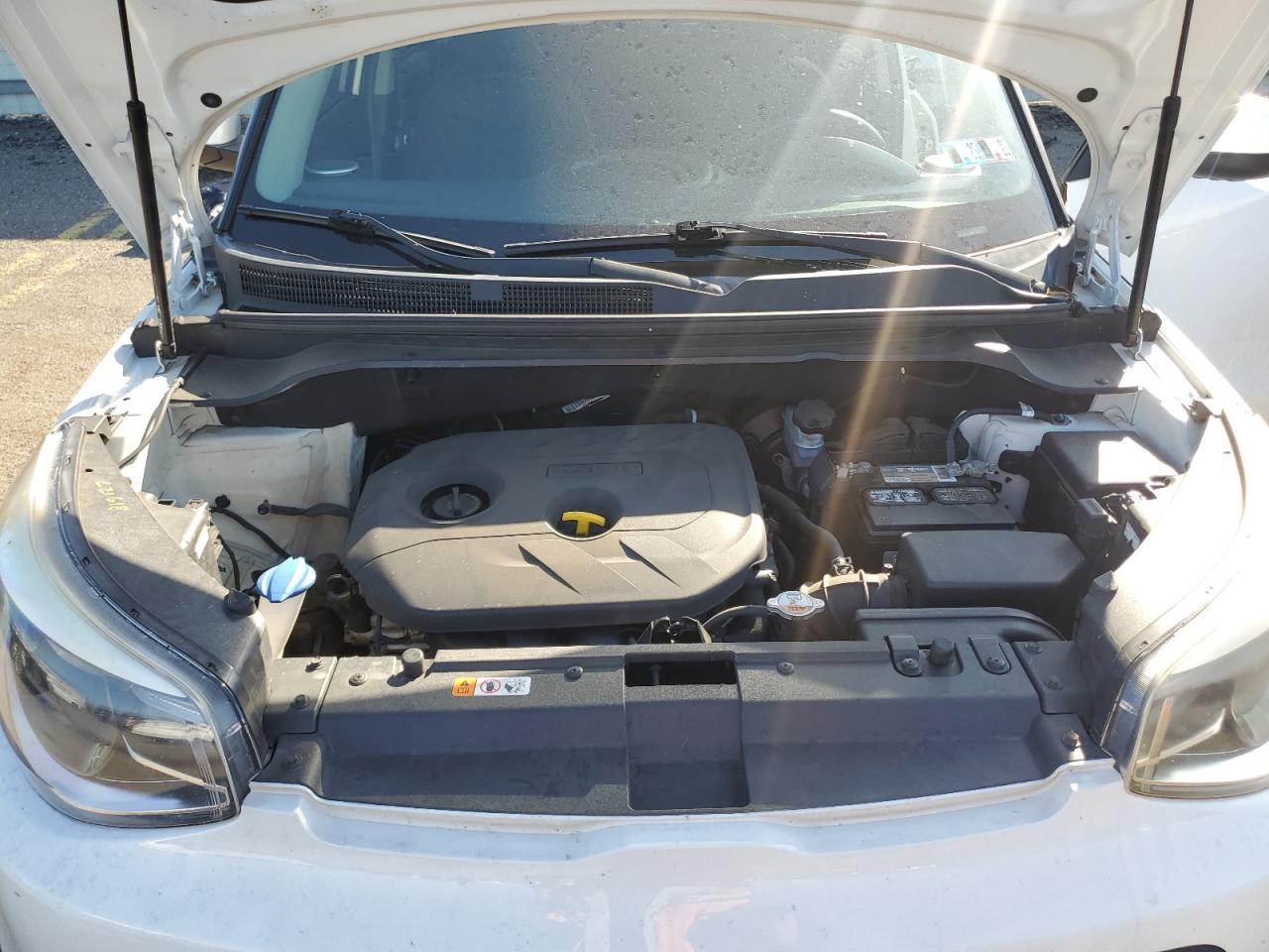 2015 Kia Soul + VIN: KNDJP3A57F7202992 Lot: 70740385