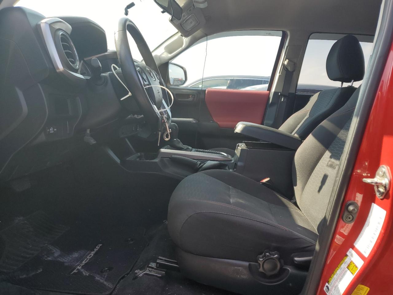 2017 Toyota Tacoma Double Cab VIN: 5TFAX5GN2HX085036 Lot: 80493195