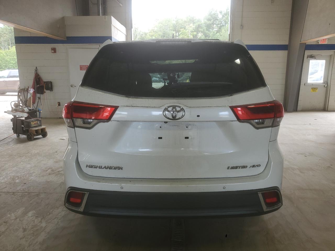 2018 Toyota Highlander Limited VIN: 5TDDZRFH1JS821535 Lot: 80799635