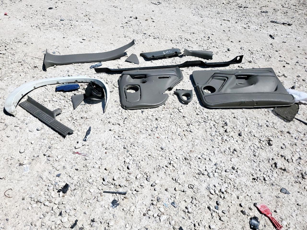 2006 Chevrolet Tahoe C1500 VIN: 1GNEC13T36R120718 Lot: 82033005