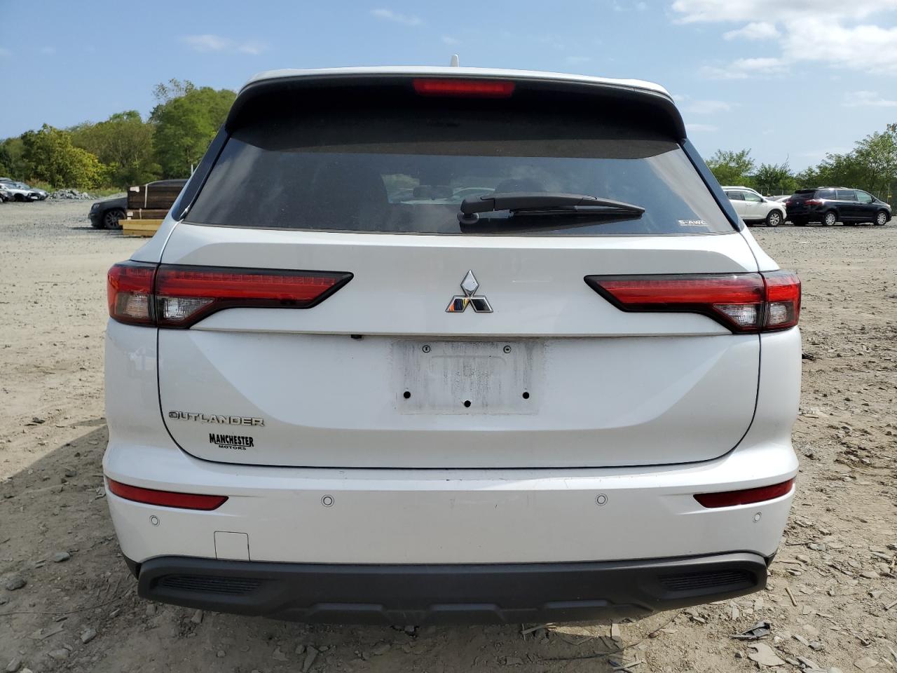2022 Mitsubishi Outlander Es VIN: JA4J4TA88NZ061642 Lot: 81260075